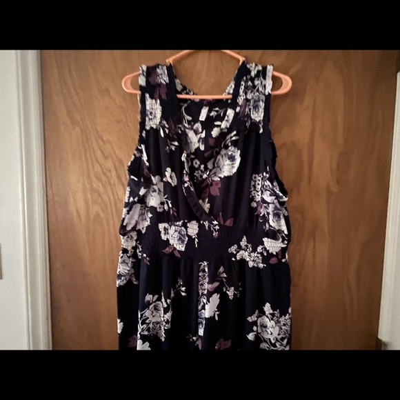 Romper - Picture 3 of 5